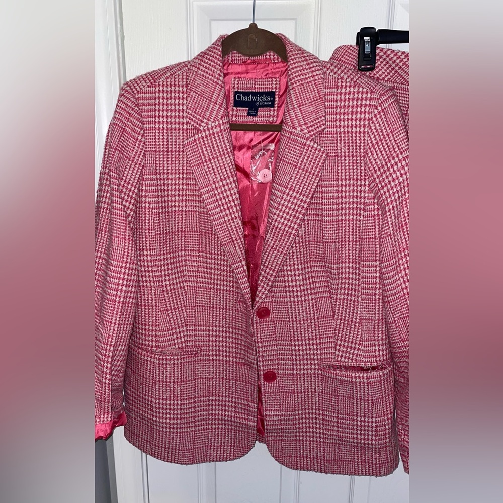 Chadwick’s of Boston pink and white plaid wool blazer